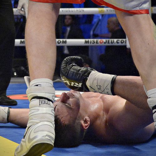 combat de boxe au centre vitdeotron Simon Kean vs Dillon Carman