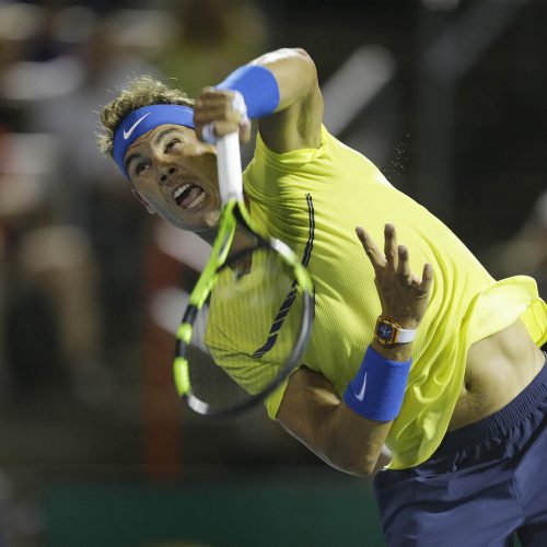 Raphael Nadal grimace en plein match