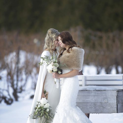 mariage entre 2 femmes lesbiennes l'hiver