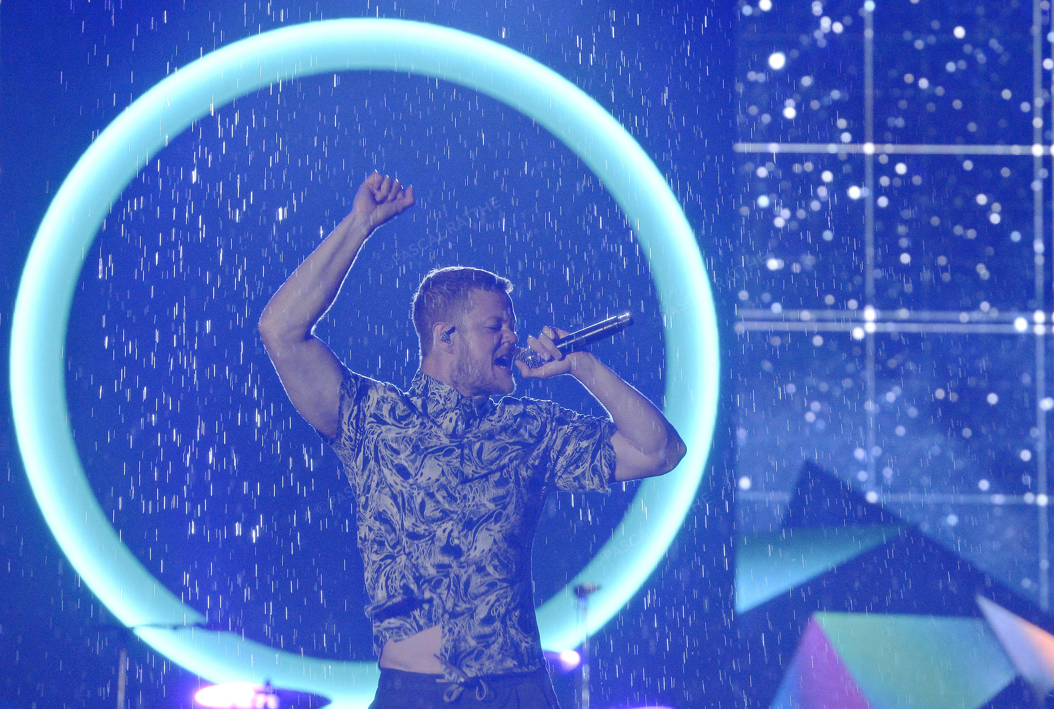 spectacle de imagine dragon durant les festival d'été de Québec à la scéne Bell